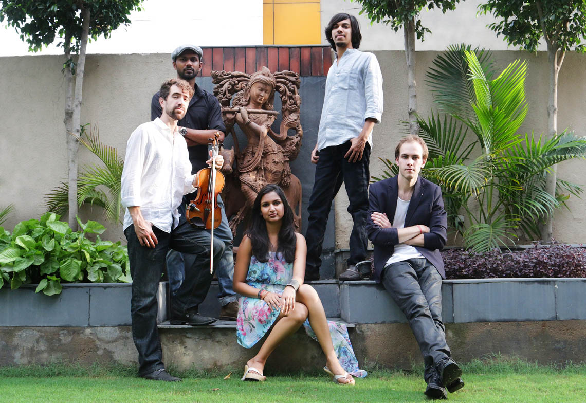 REDDY FOR HOLLYWOOD MUSIC : Bhavna's music band