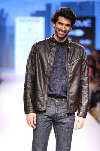 ADITYA ROY KAPOOR FOR TOM TAILOR